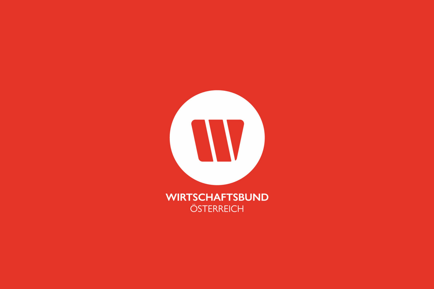 Das neue Wirtschaftsbund Logo in weißer Farbe auf orangefarbenem Hintergrund.