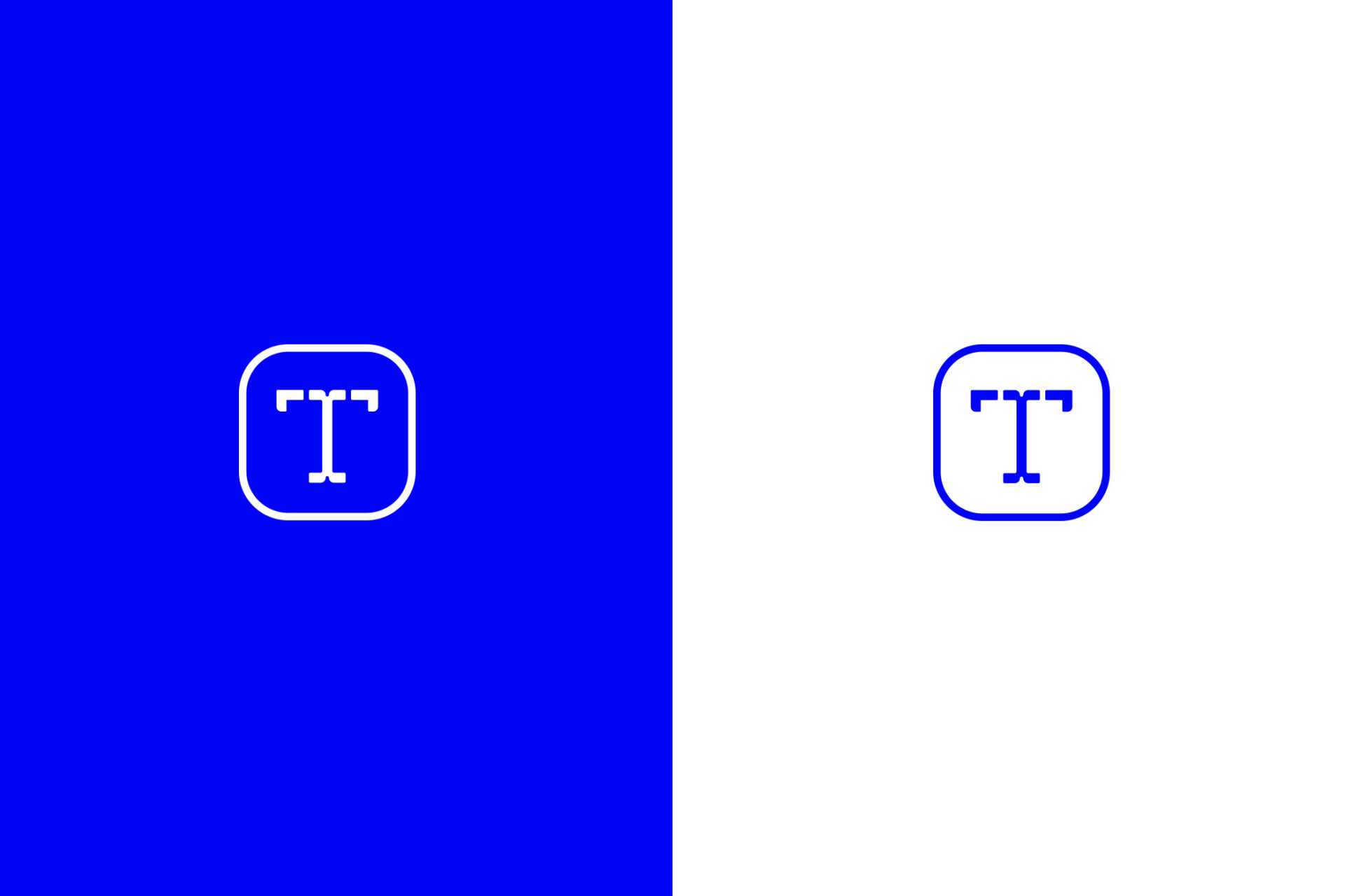 Gegenüberstellung des Transkript.at-Icon-Logos in Blau und Weiß.